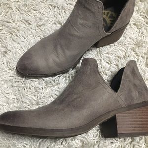 Ankle boots